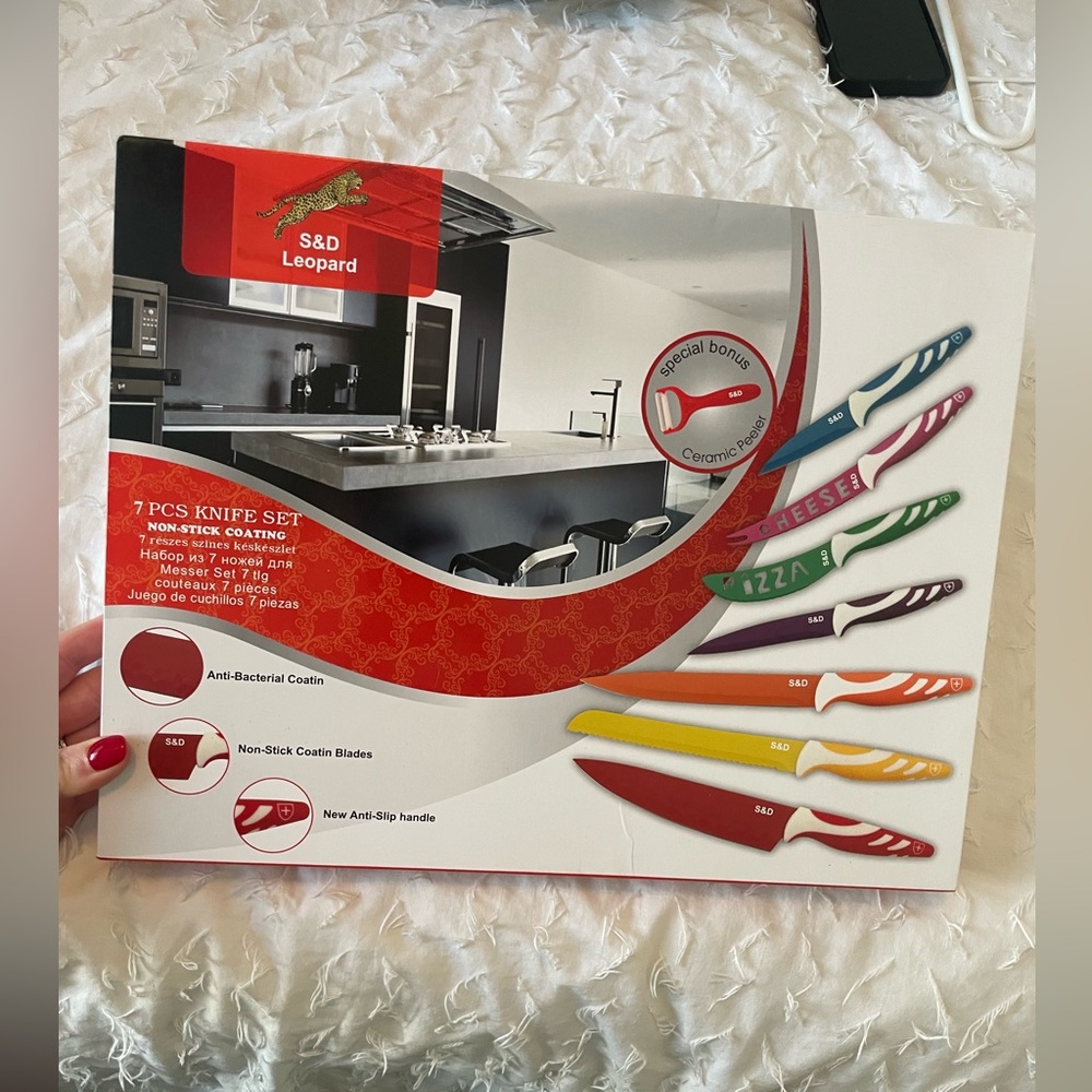 S&D Leopard Brand New Knife Set